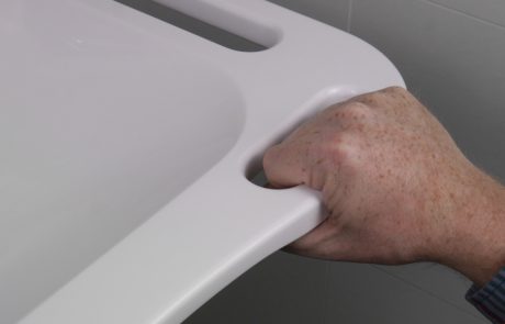 WBM-602 handles at the front WBM-602 handles at the front